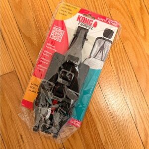 KONG Travel Safety Tether Car Seat Belt for Dog